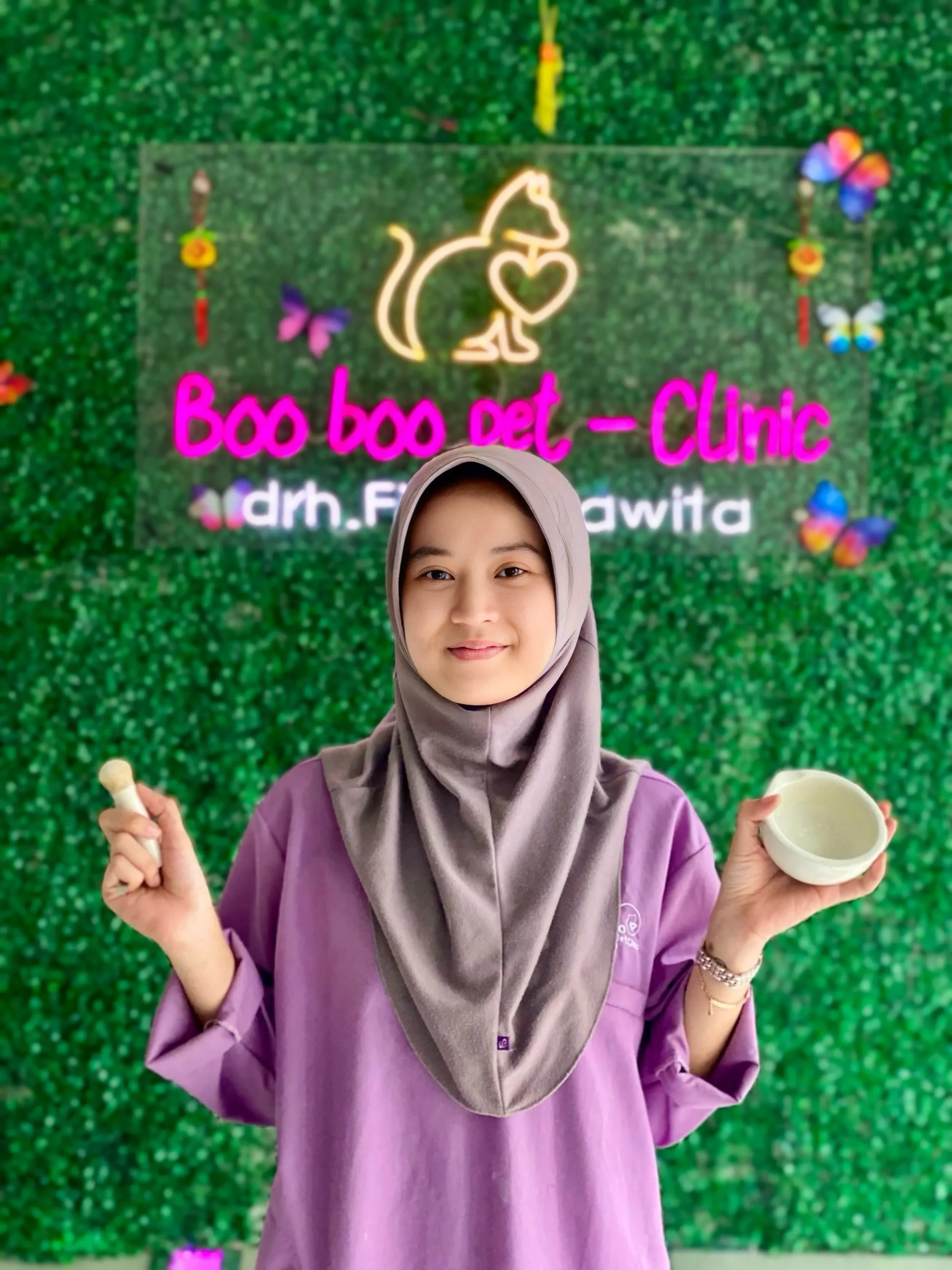 Foto Paramedis Booboo Pet Care